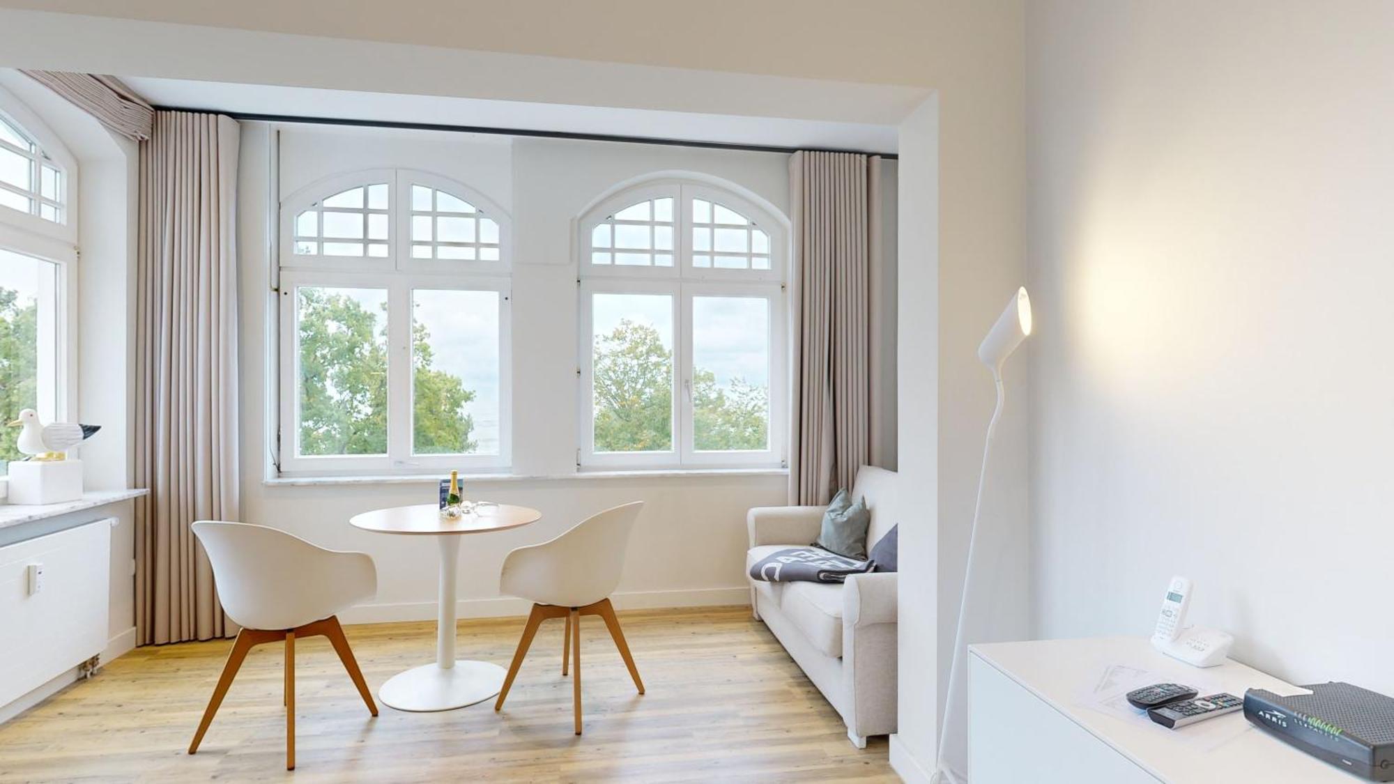 Fewos Direkt Am Strand, Teilweise Mit Meerblick, Villa Sirene, Binz Exterior foto